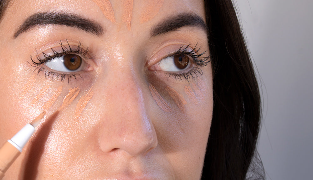 5 Expert Tips for Reducing Dark Eye Circles | DB Cosmetics | 01