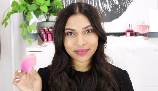 How to Use a Microfibre Beauty Sponge | DB Cosmetics | 01