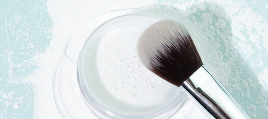 Setting Spray or Setting Powder: Which To Use When | DB Cosmetics | 01