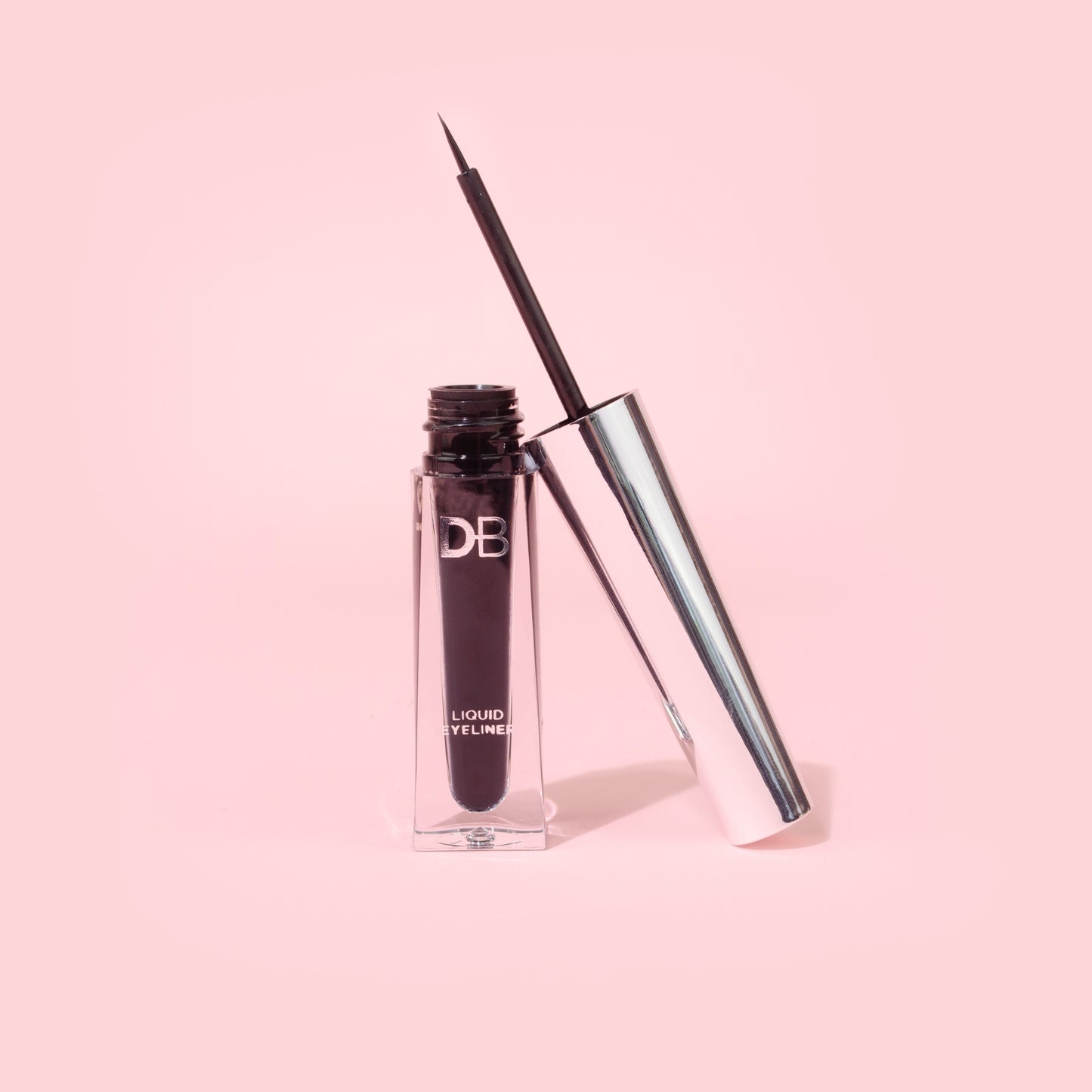 Liquid Eyeliner | DB Cosmetics | Thumbnail | Lifestyle 1